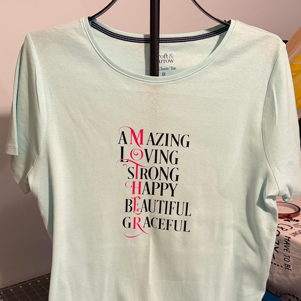croft & barrow Mint Short-Sleeve Tee with Positive Vertical Graphic